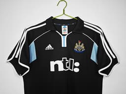 Newcastle United Retro Shirt 2000/01 Away — photo 2