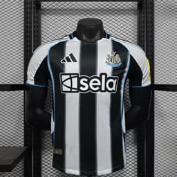 Newcastle United Home Jersey 2025/26 — photo 1