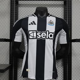 Newcastle United Home Jersey — photo 1