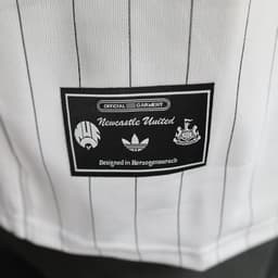 Newcastle United Jersey — photo 3
