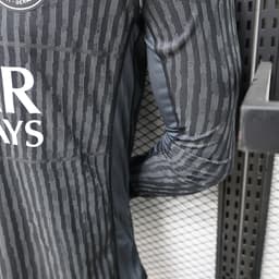 Paris Saint-Germain Jersey Long Sleeve — photo 3