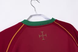 Portugal Retro Shirt 2006 Home — photo 3