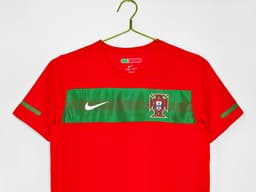 Portugal Retro Shirt 2010 Home — photo 4