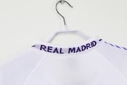 Real Madrid Retro Shirt 1996/97 Home — photo 2