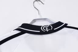 Real Madrid Retro Shirt 2000/01 Home — photo 3