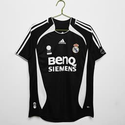 Real Madrid Retro Shirt 2006/07 Third — photo 1