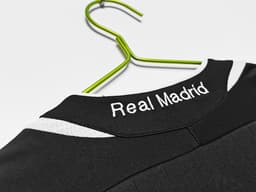 Real Madrid Retro Shirt 2006/07 Third Long Sleeve — photo 2