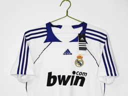 Real Madrid Retro Shirt 2007/08 Home — photo 2