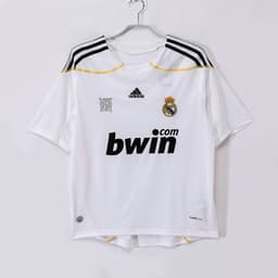 Real Madrid Retro Shirt 2009/10 Home — photo 1