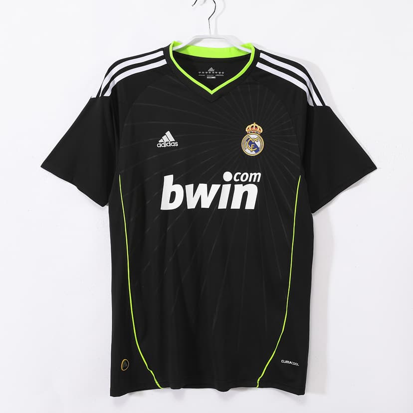 Real Madrid Retro Shirt 2010/11 Away — photo 1