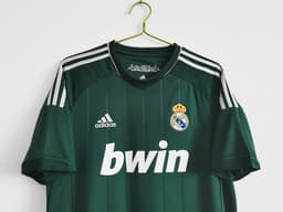 Real Madrid Retro Shirt 2012/13 Third — photo 3