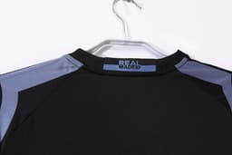 Real Madrid Retro Shirt 2016/17 Third — photo 2