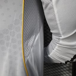 Real Madrid Home Jersey 2025/26 Long Sleeve — photo 3