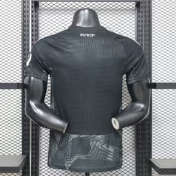 Real Madrid Goalkeeper Jersey 2026/27 — photo 2