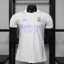 Real Madrid Retro Jersey — photo 1