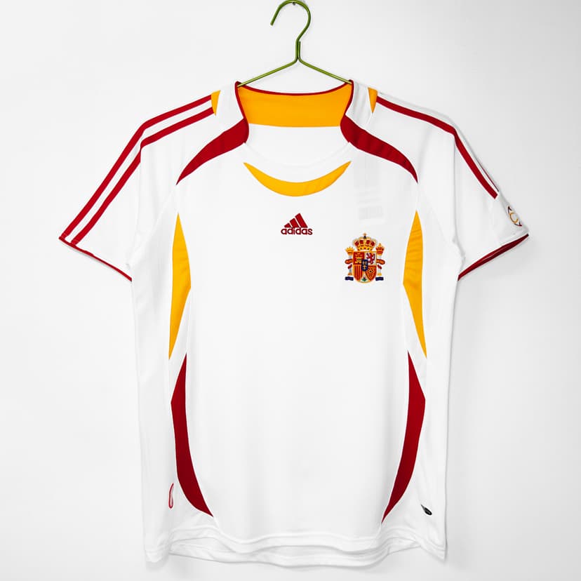 Spain Retro Shirt 2006 Away — photo 1