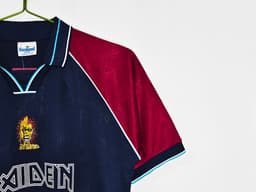 West Ham United Retro Shirt 1999 Home — photo 3