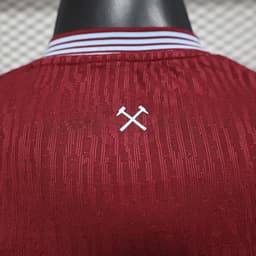 West Ham United Jersey — photo 2