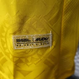 Wolves Home Jersey 2025/26 — photo 3