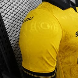 Wolves Home Jersey 2025/26 — photo 4