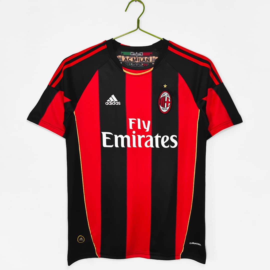 AC Milan Retro Shirt 2010/11 Home — photo 1