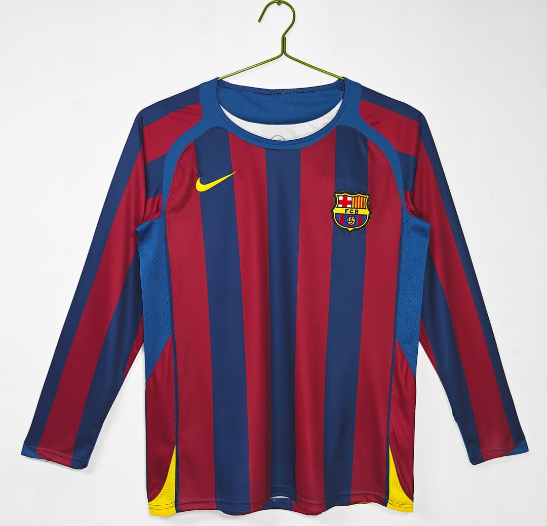 Barcelona Retro Shirt 2005/06 Home Long Sleeve — photo 1