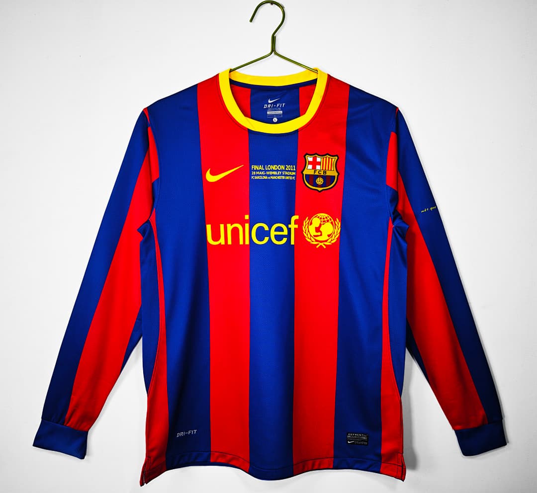 Barcelona Retro Shirt 2010/11 Home Long Sleeve — photo 1