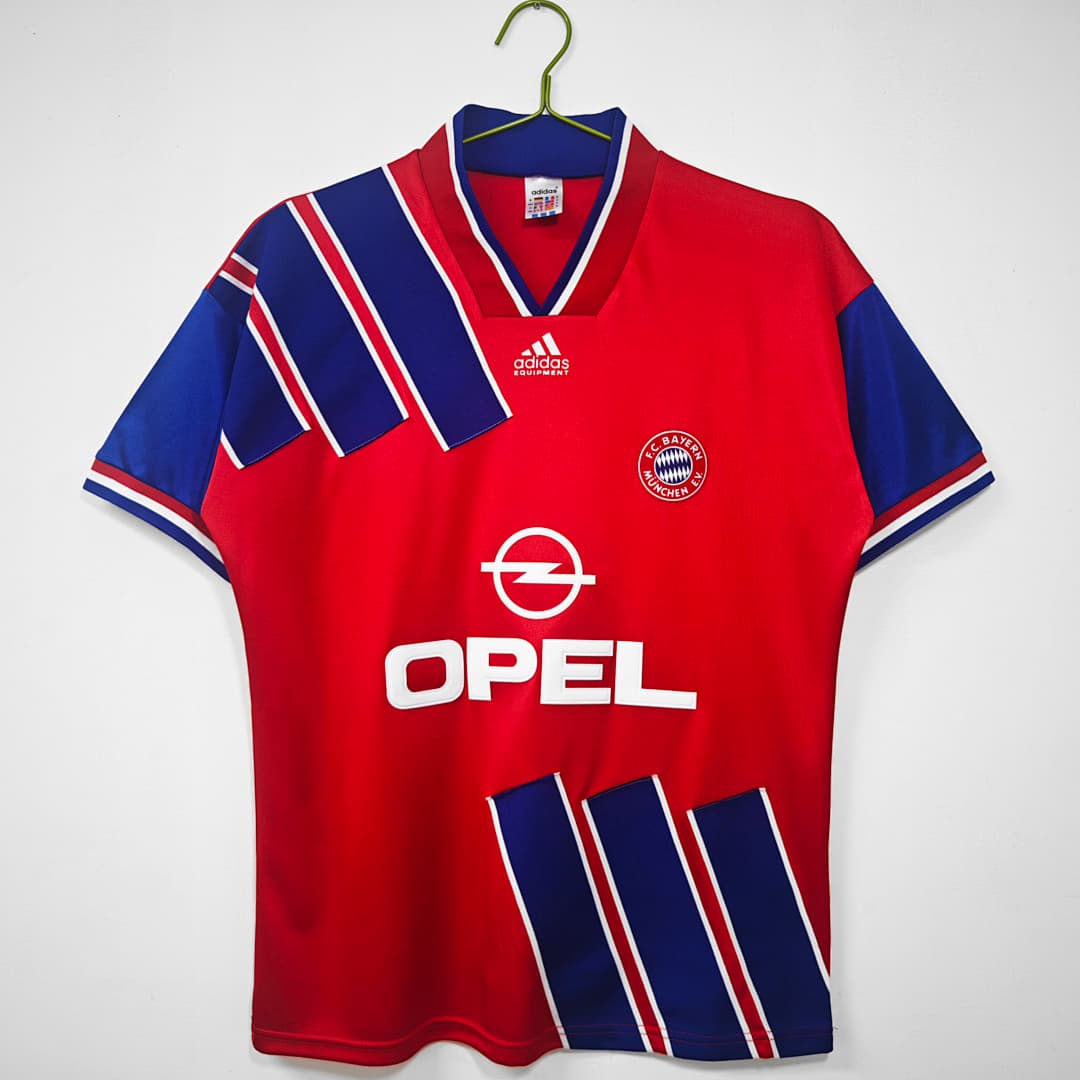 Bayern Munich Retro Shirt 1993/95 Home — photo 1