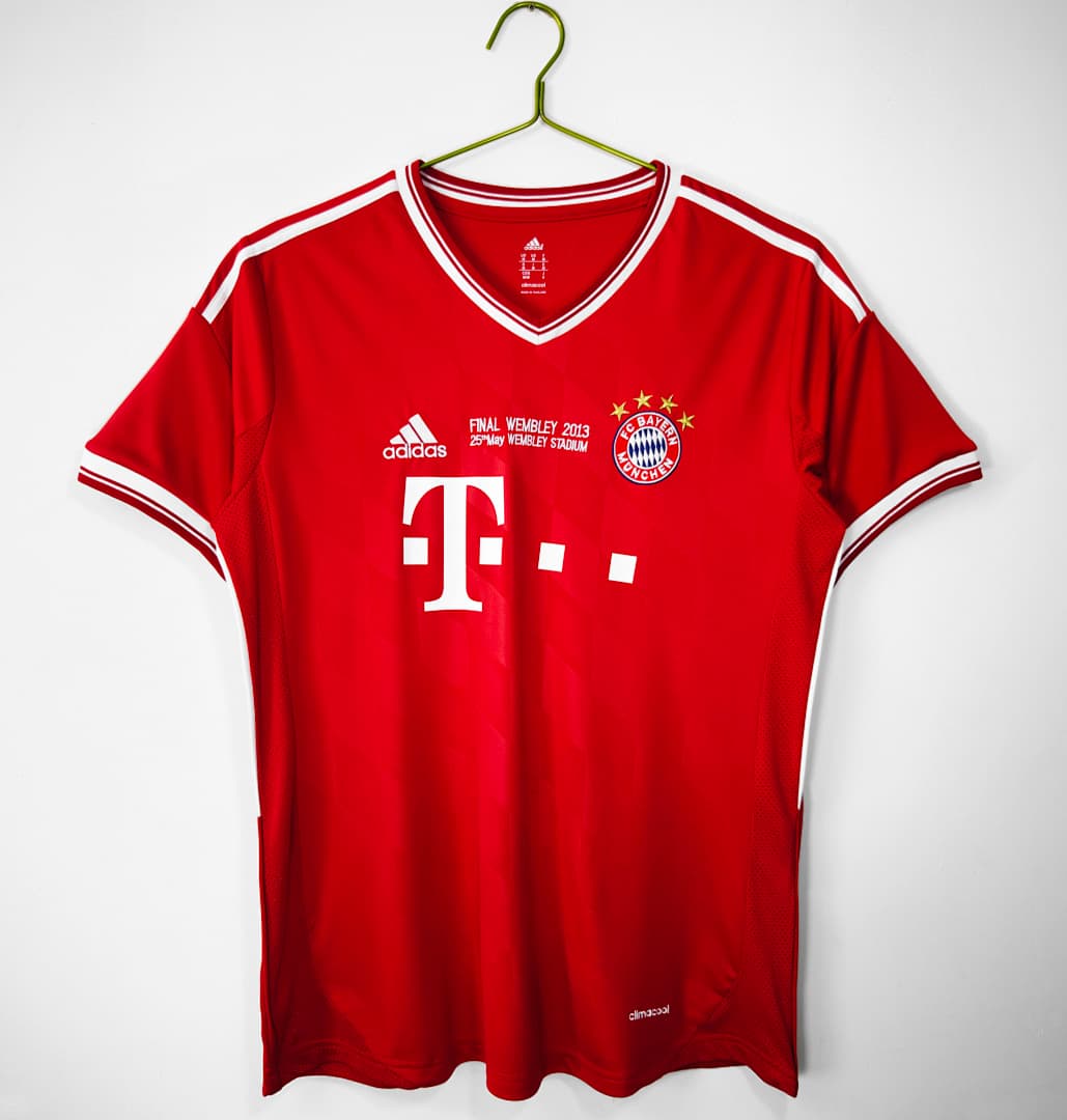 Bayern Munich Retro Shirt 2013/14 Home — photo 1