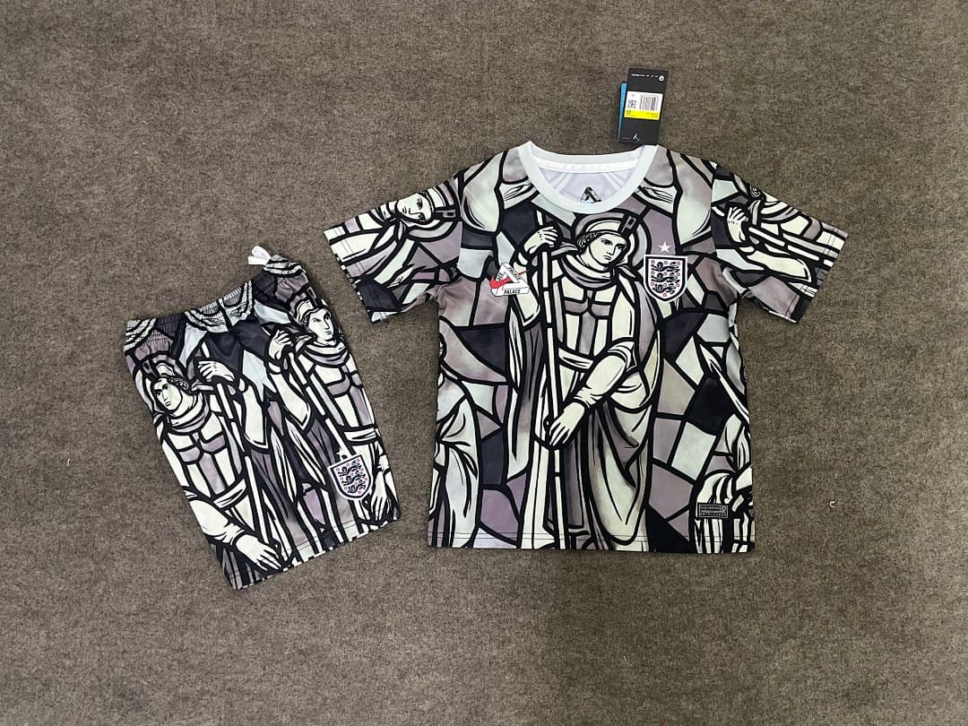 England Kit for Kids 2026 — photo 1