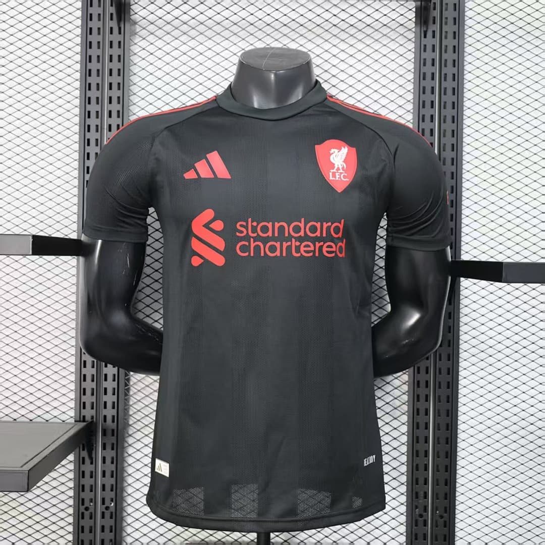 Liverpool Jersey 2025/26 — photo 1