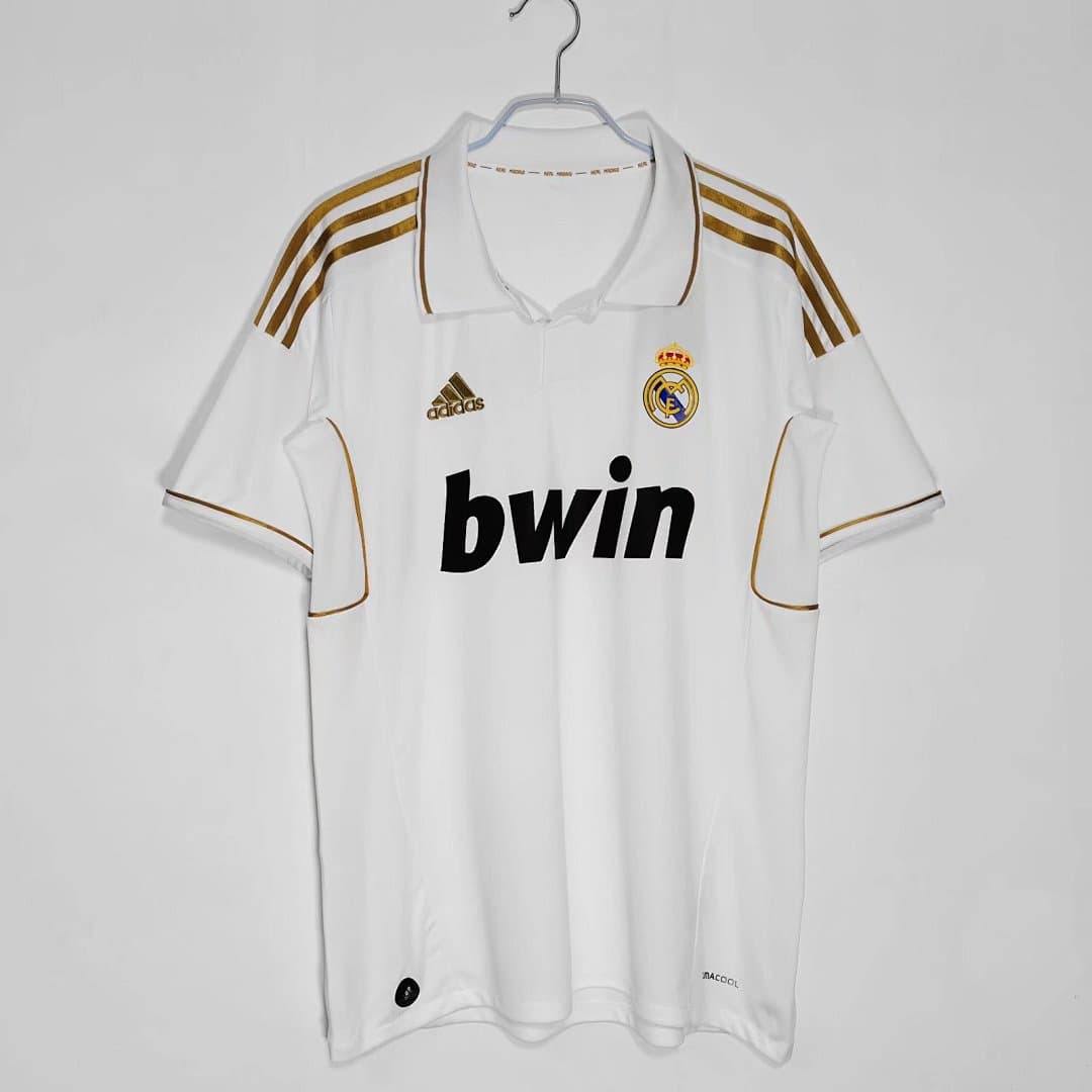 Real Madrid Retro Shirt 2011/12 Home — photo 1