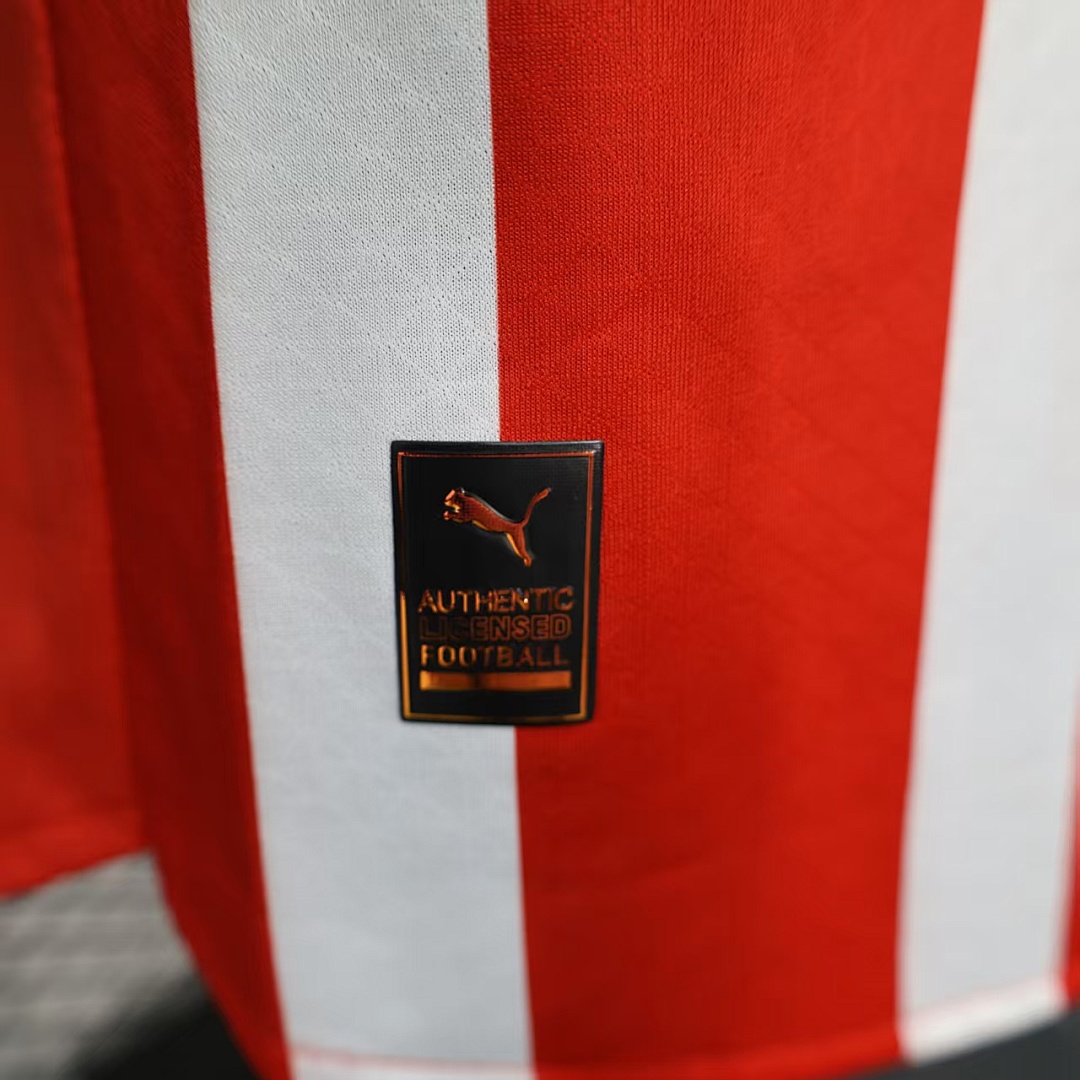 Chivas Home Jersey 2025/26 — photo 3