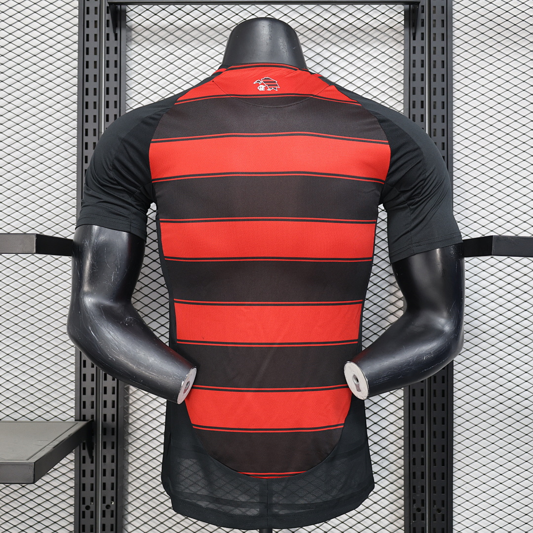 Flamengo Home Jersey 2025/26 — photo 3