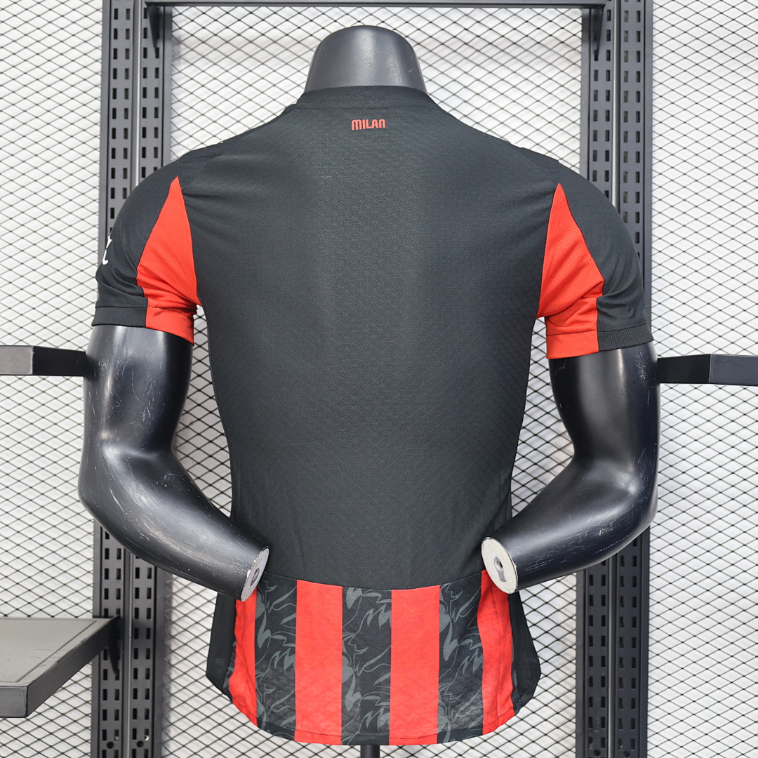 AC Milan Home Jersey 2025/26 — photo 2