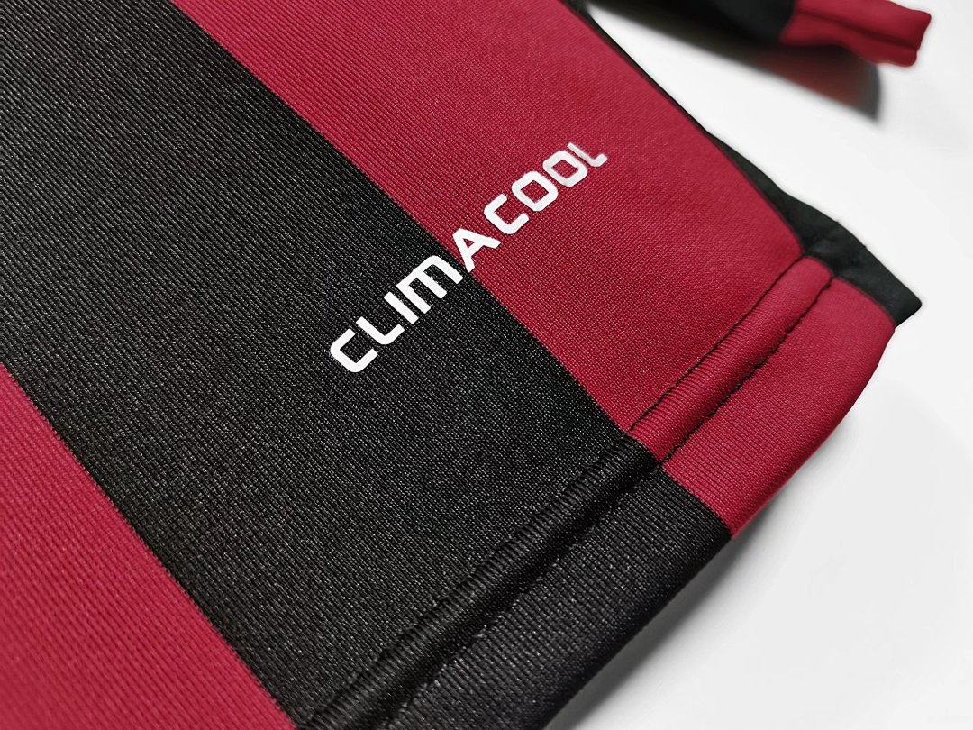 AC Milan Retro Shirt 2009/10 Home Long Sleeve — photo 4