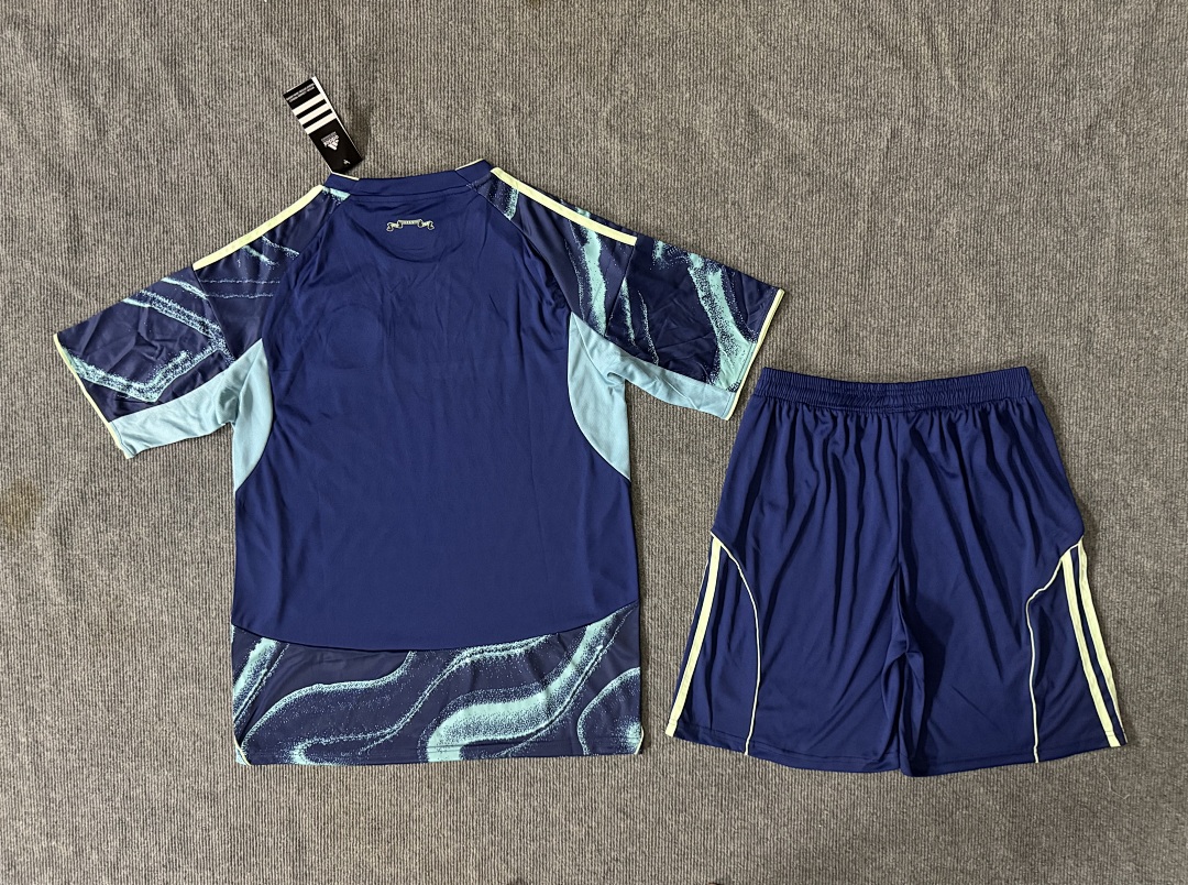 Ajax Away Kit for Adult 2025/26 — photo 2