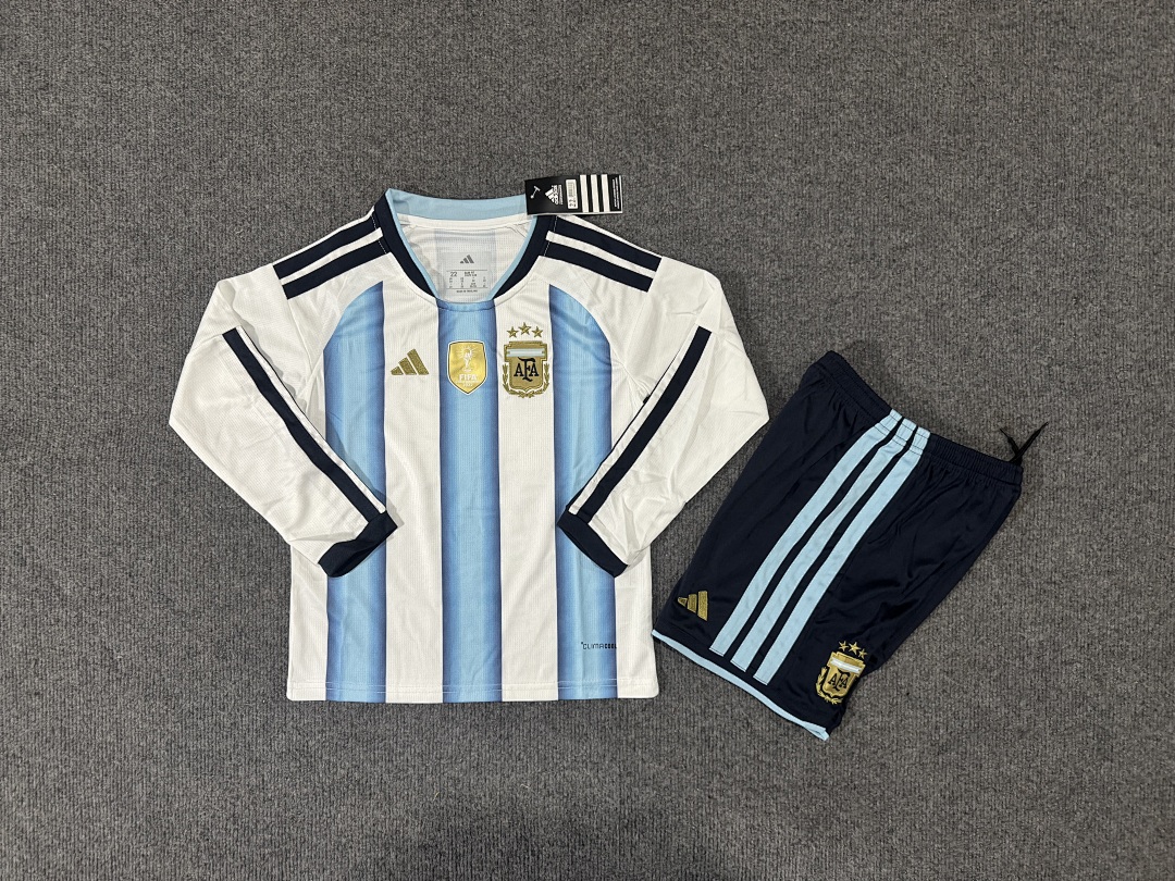 Argentina Home Kit for Kids Long Sleeve — photo 1