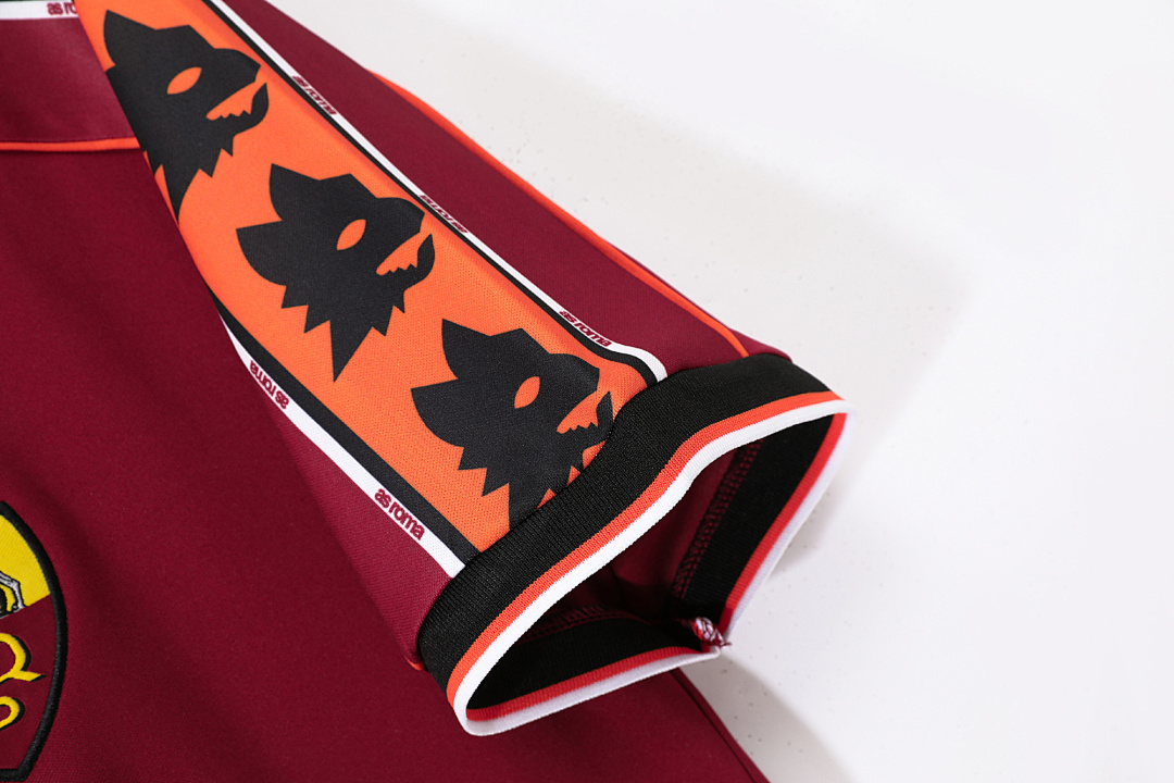 AS Roma Retro Shirt 1998/99 Home — photo 4