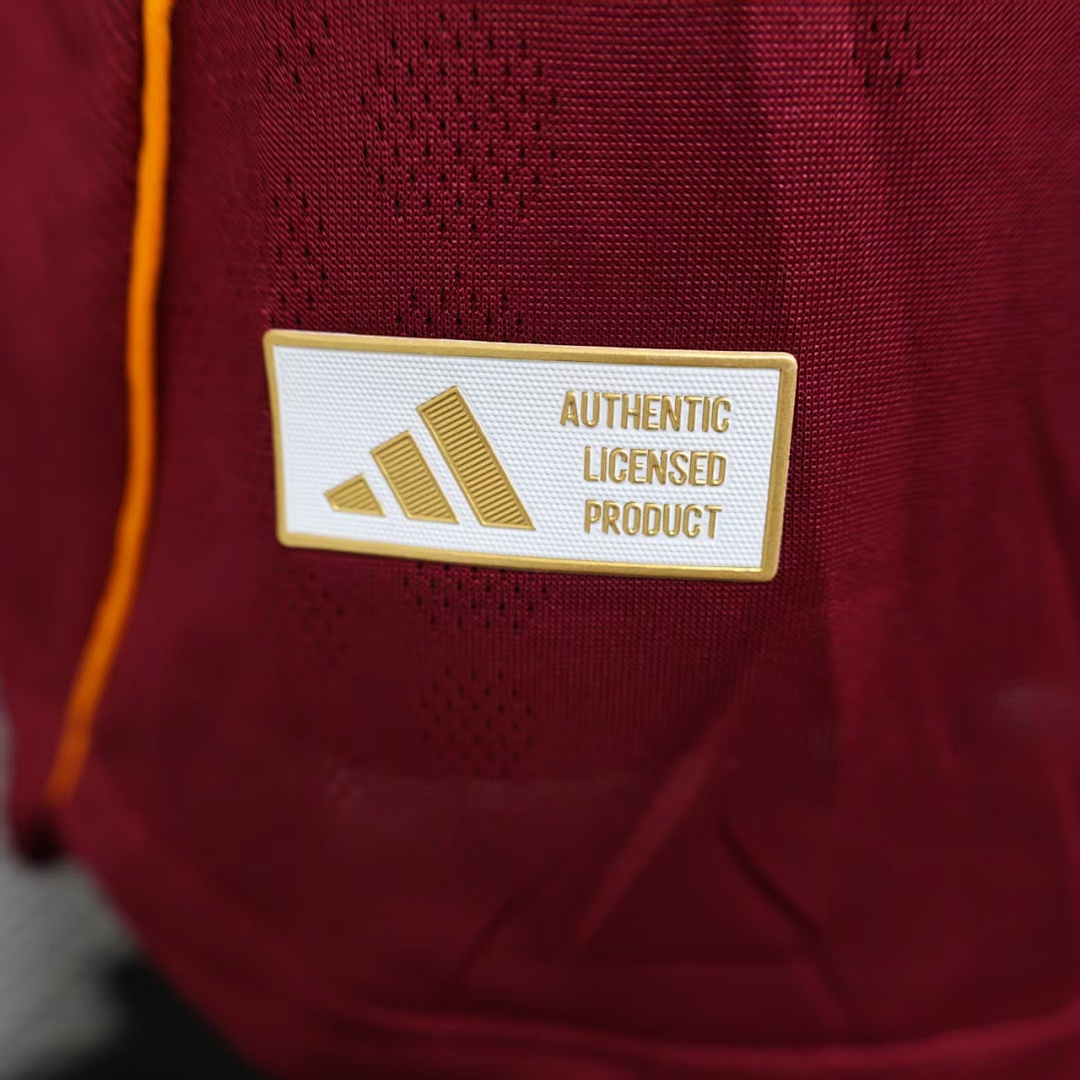 AS Roma Home Jersey 2025/26 — photo 4
