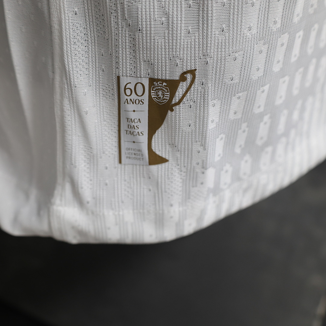 Sporting CP Away Jersey — photo 4