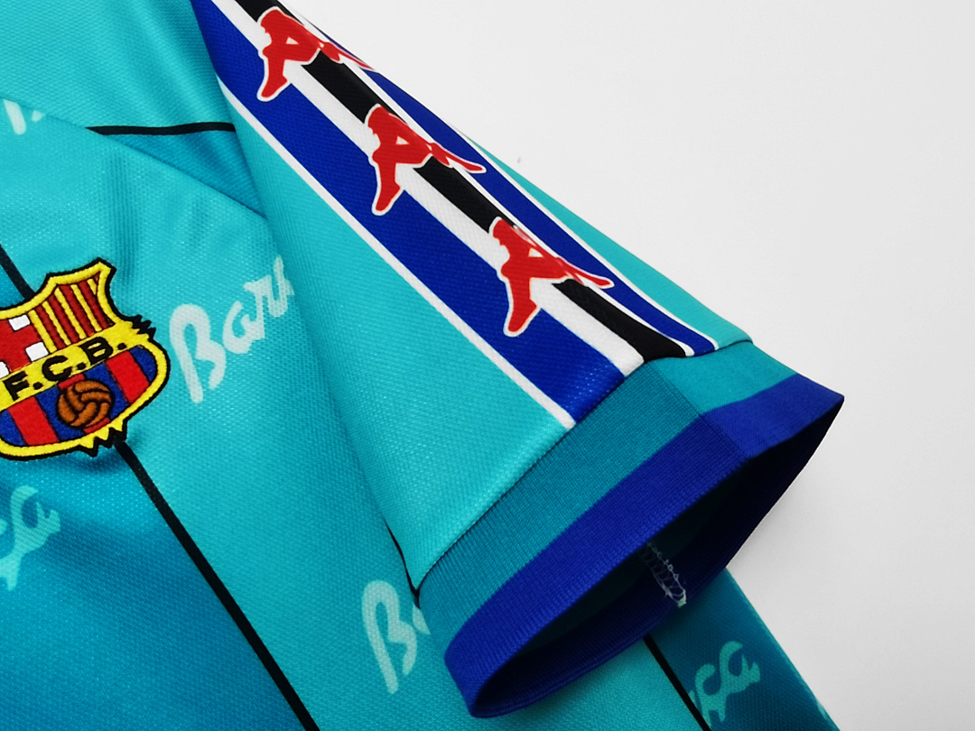 Barcelona Retro Shirt 1995/97 Away — photo 3
