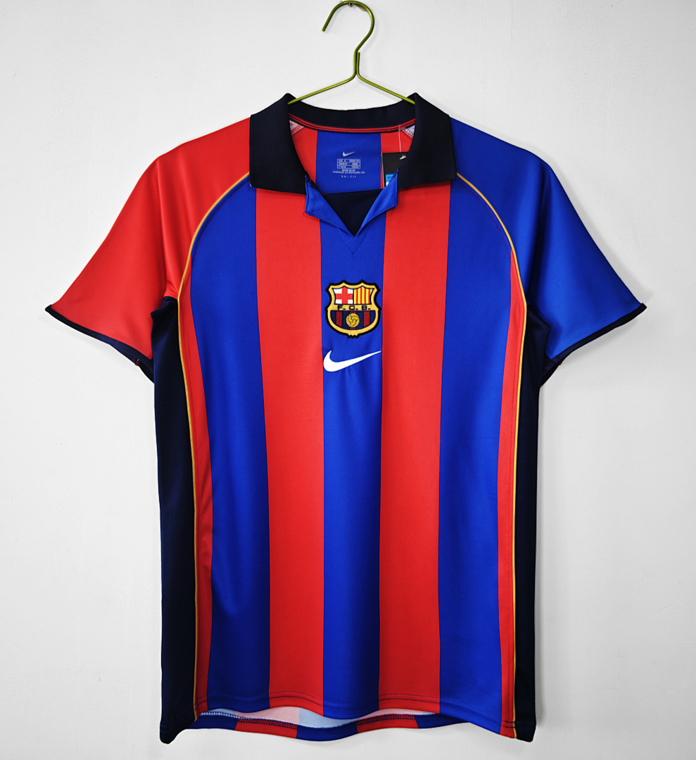 Barcelona Retro Shirt 2001/02 Home — photo 1