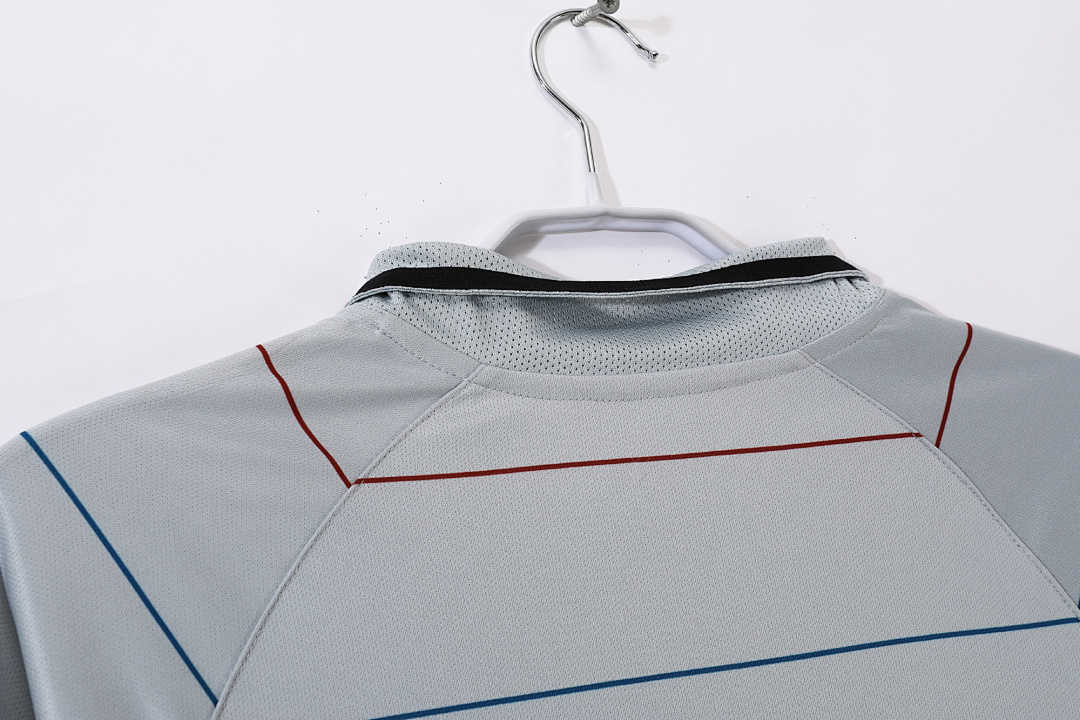 Barcelona Retro Shirt 2003/04 Away Long Sleeve — photo 2