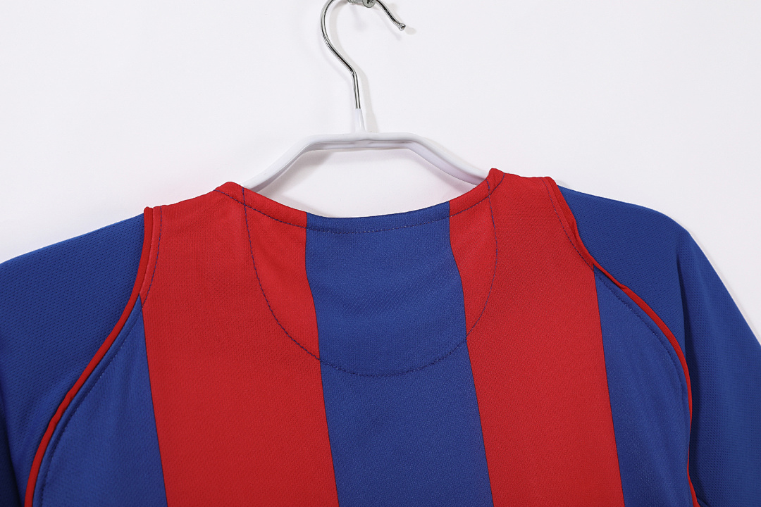 Barcelona Retro Shirt 2004/05 Home — photo 2