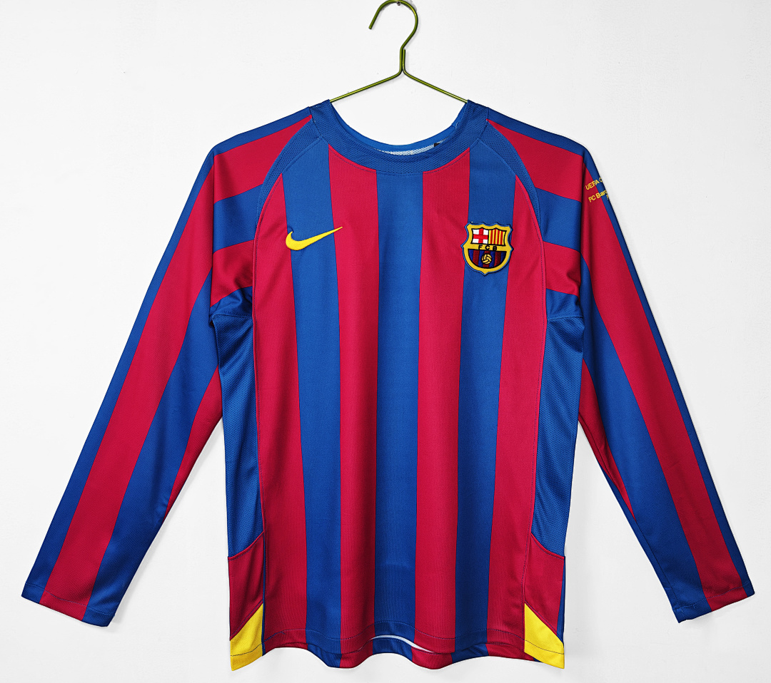 Barcelona Retro Shirt 2005/06 Home Long Sleeve — photo 1