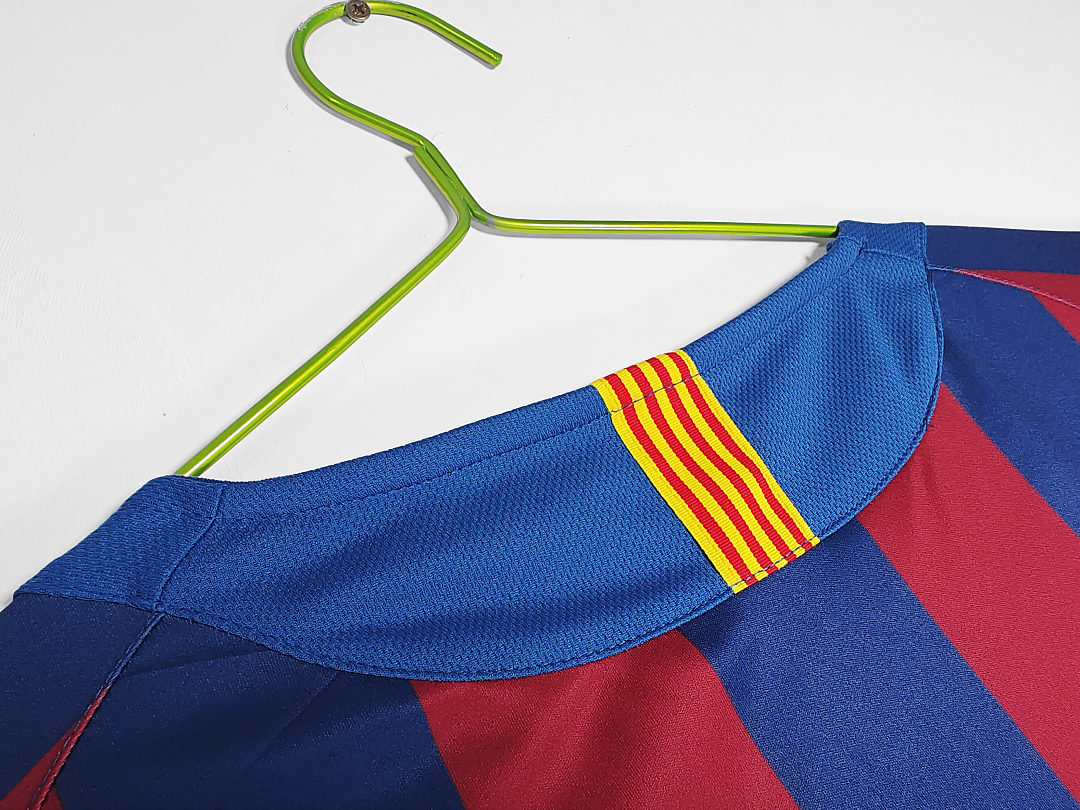 Barcelona Retro Shirt 2005/06 Home Long Sleeve — photo 3