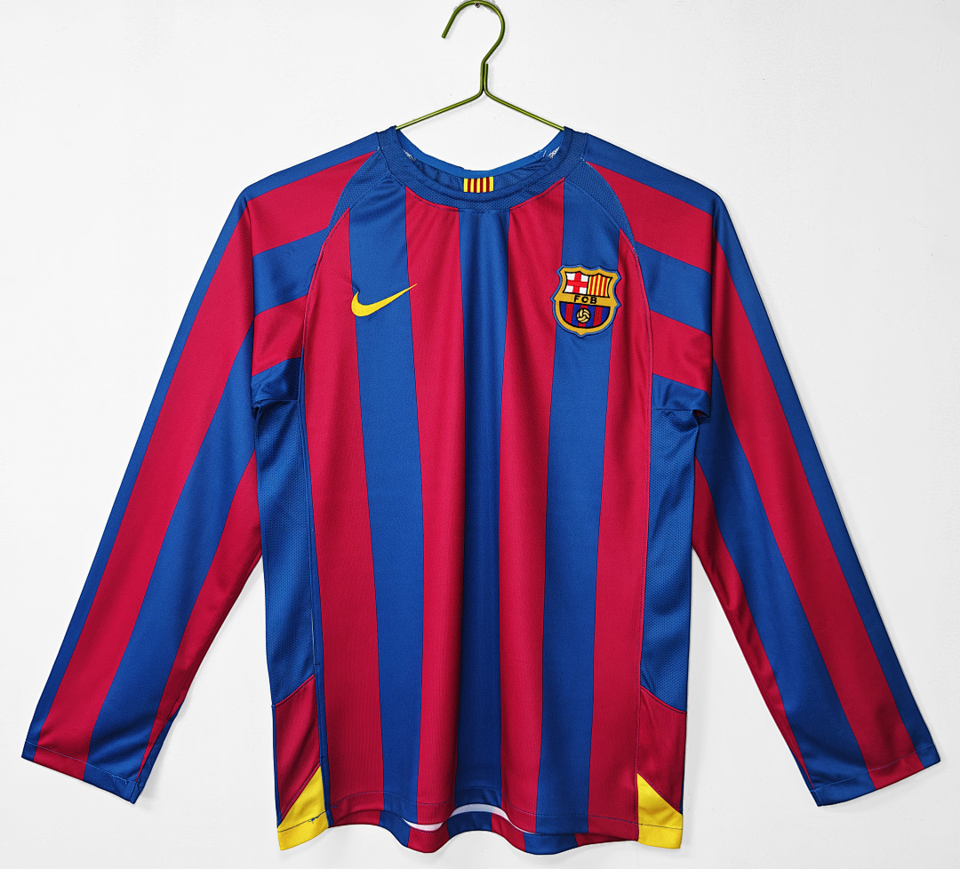 Barcelona Retro Shirt 2005/06 Home Long Sleeve — photo 1