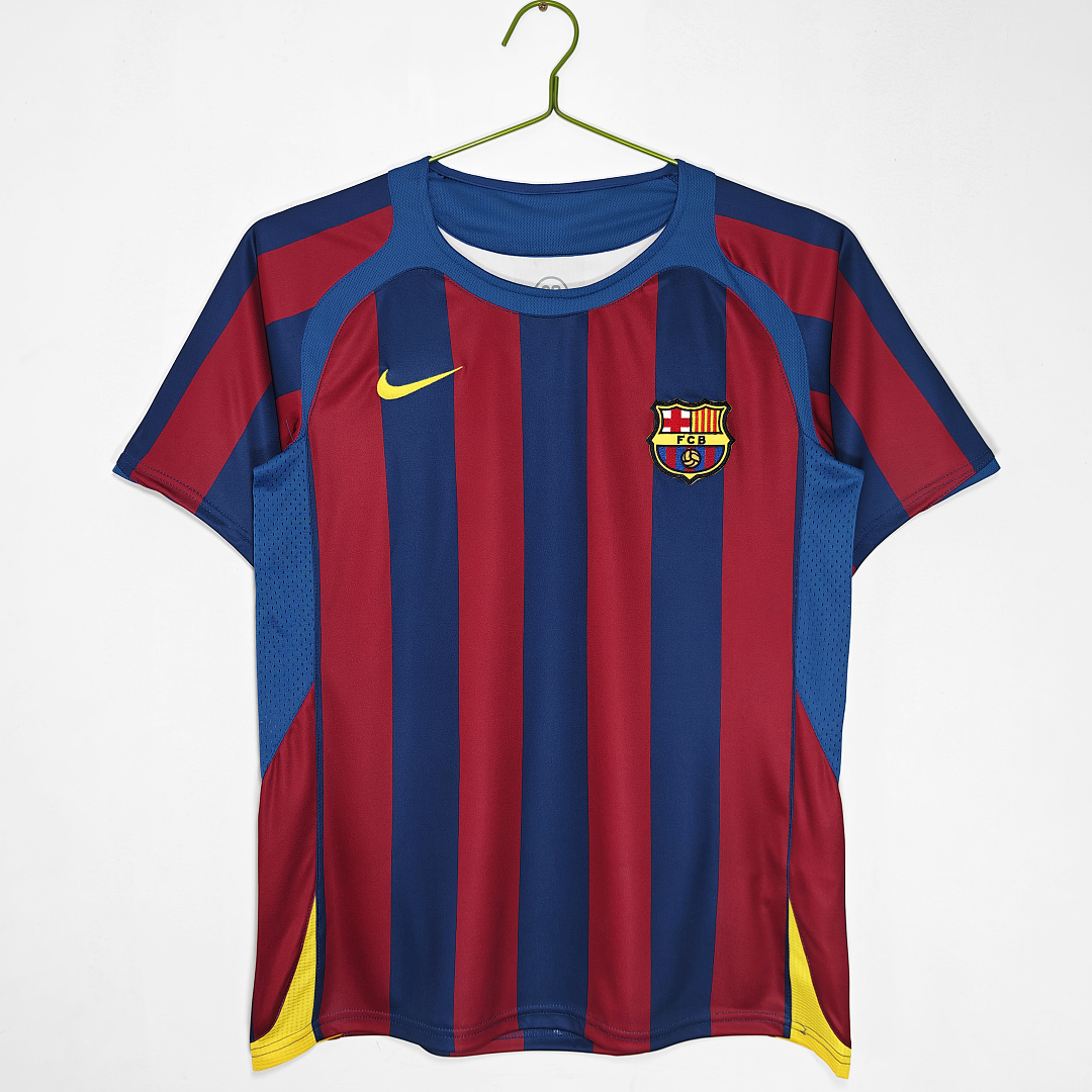 Barcelona Retro Shirt 2005/06 Home — photo 1
