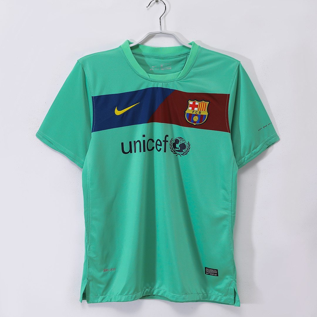 Barcelona Retro Shirt 2010/11 Away — photo 1